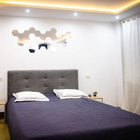 Nice Place In Drumul Taberei Букурещ Екстериор снимка